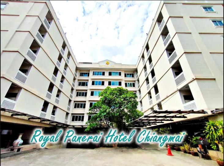 Royal Panerai Hotel Chiangmai Chiang Mai Exterior photo